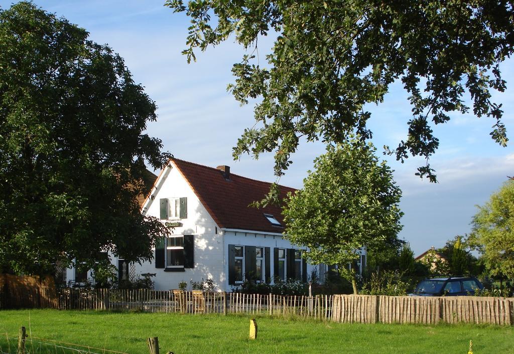 Boerderij De Zalm Bed & Breakfast Schalkwijk Luaran gambar